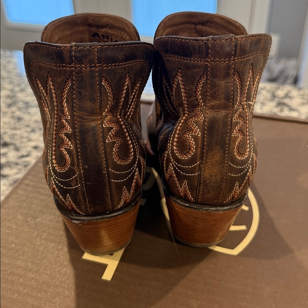 Ariat Booties - image 4